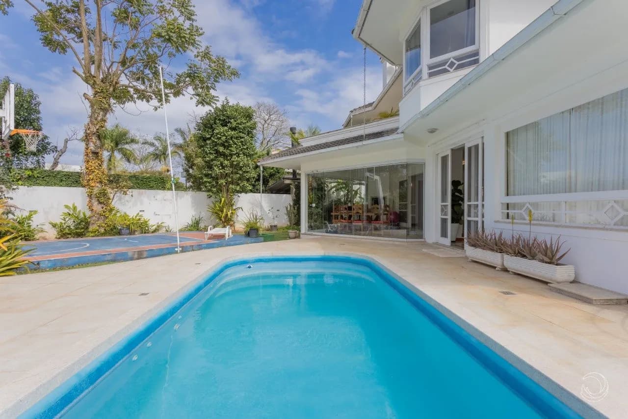 Casa para venda com 4 dormitórios em Lagoa Da Conceição com 343 m² — foto principal
