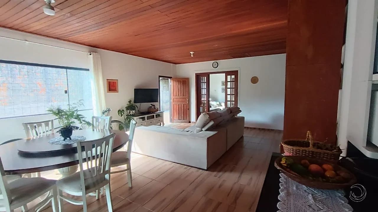 Casa para venda com 3 dormitórios em Cachoeira Do Bom Jesus com 148 m² — foto 5