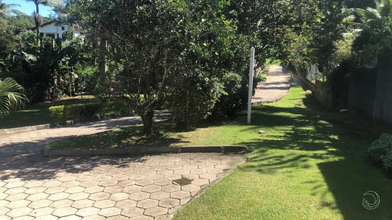 Terreno para venda em Sambaqui com 5600 m² — foto 2