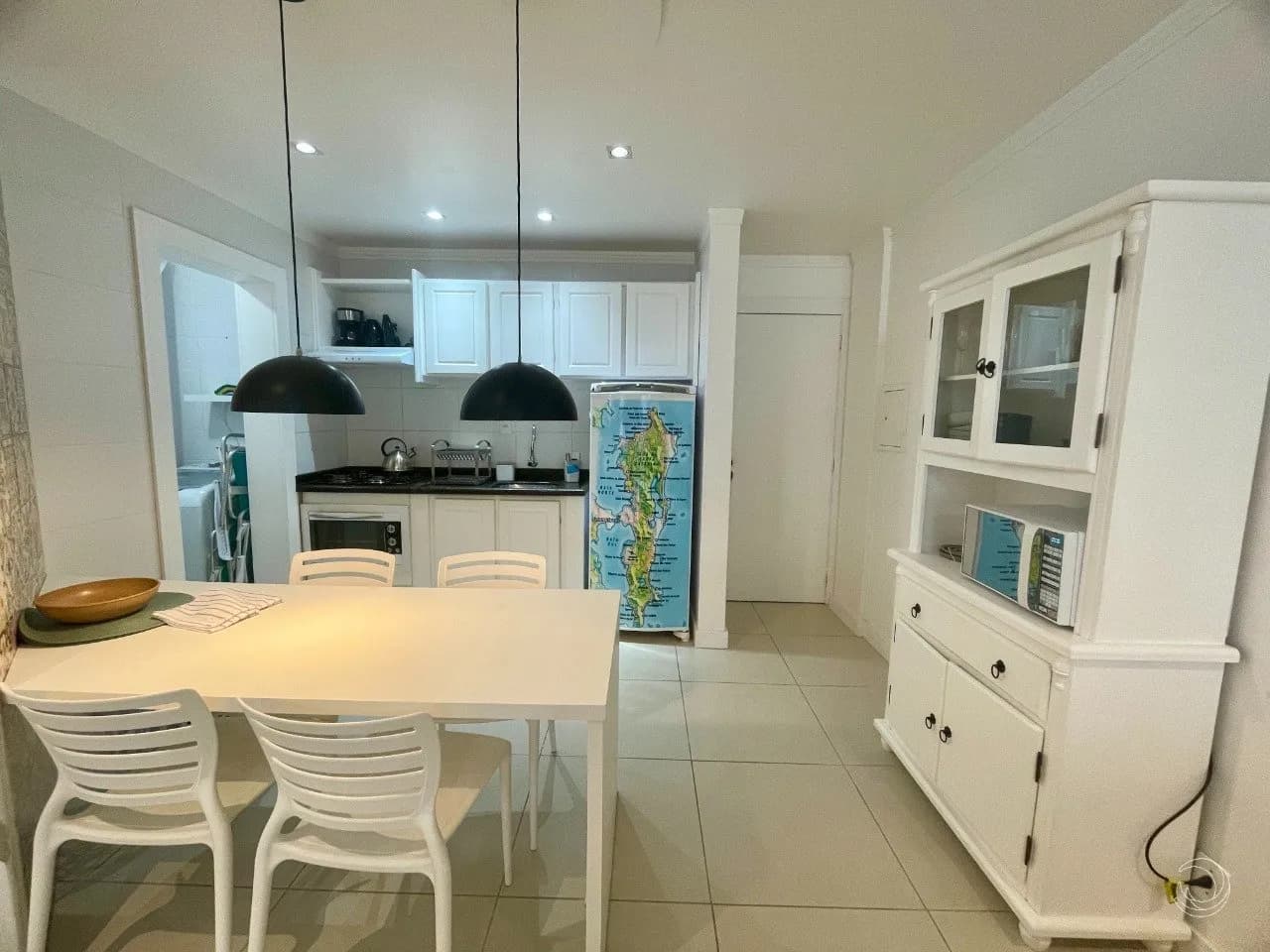 Apartamento para venda com 1 dormitório, em Canasvieiras com 42 m² — foto principal