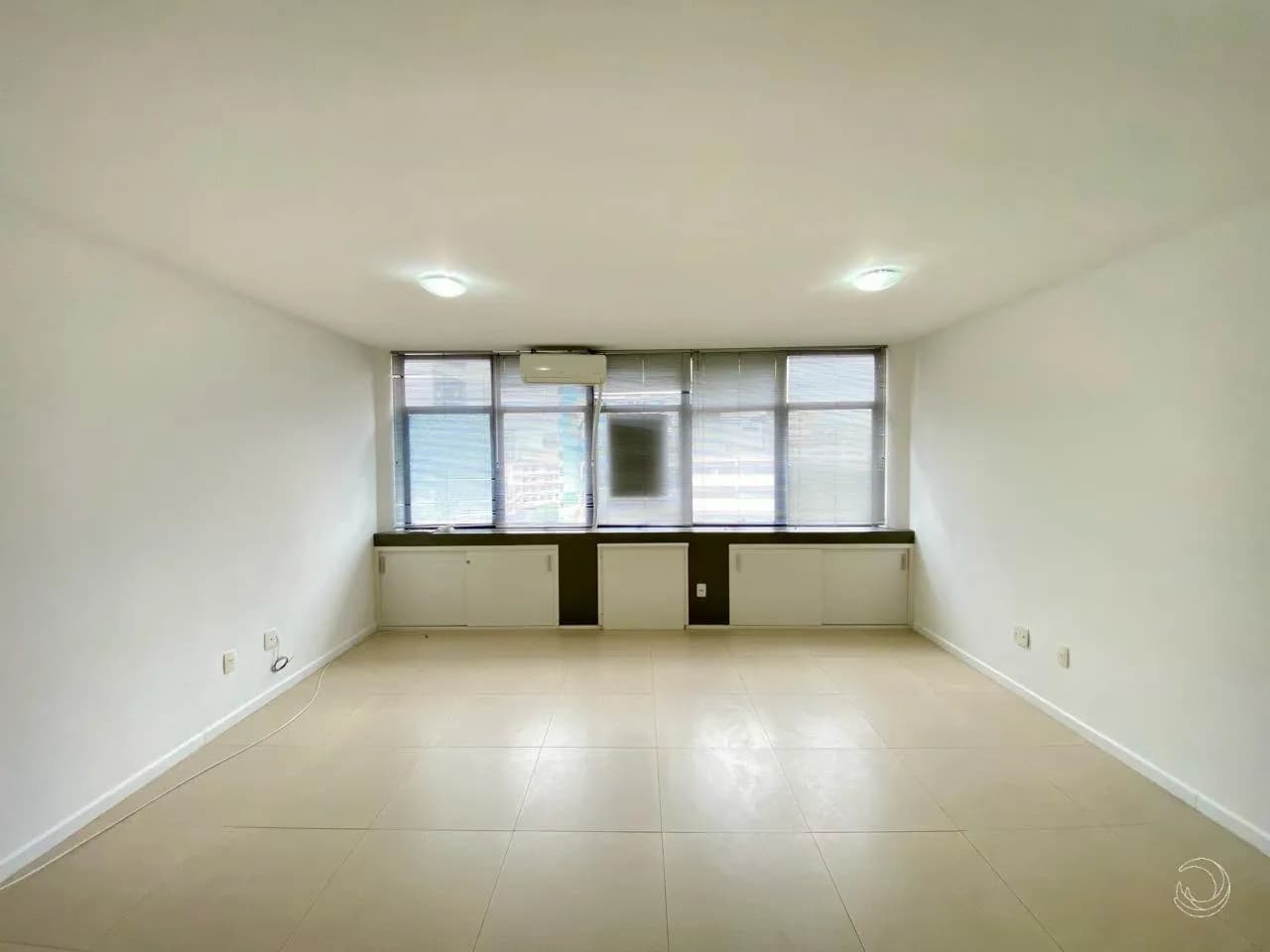 Sala comercial para venda em Centro com 44 m² — foto 4