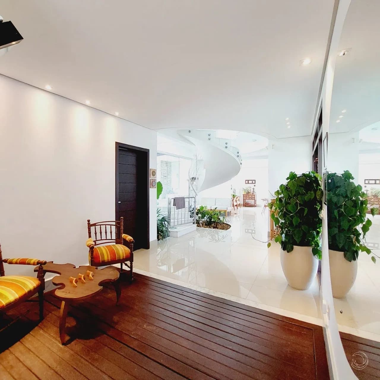 Casa para venda com 4 dormitórios em Campeche com 317 m² — foto 5