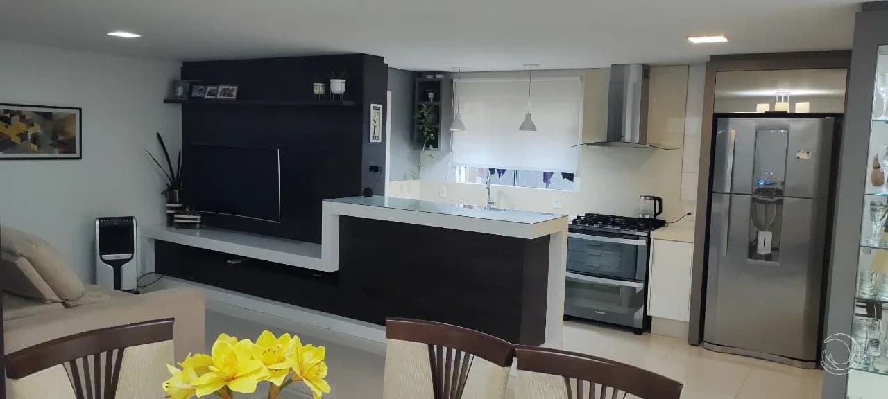 Casa para venda com 5 dormitórios em Balneário com 430 m² — foto 3