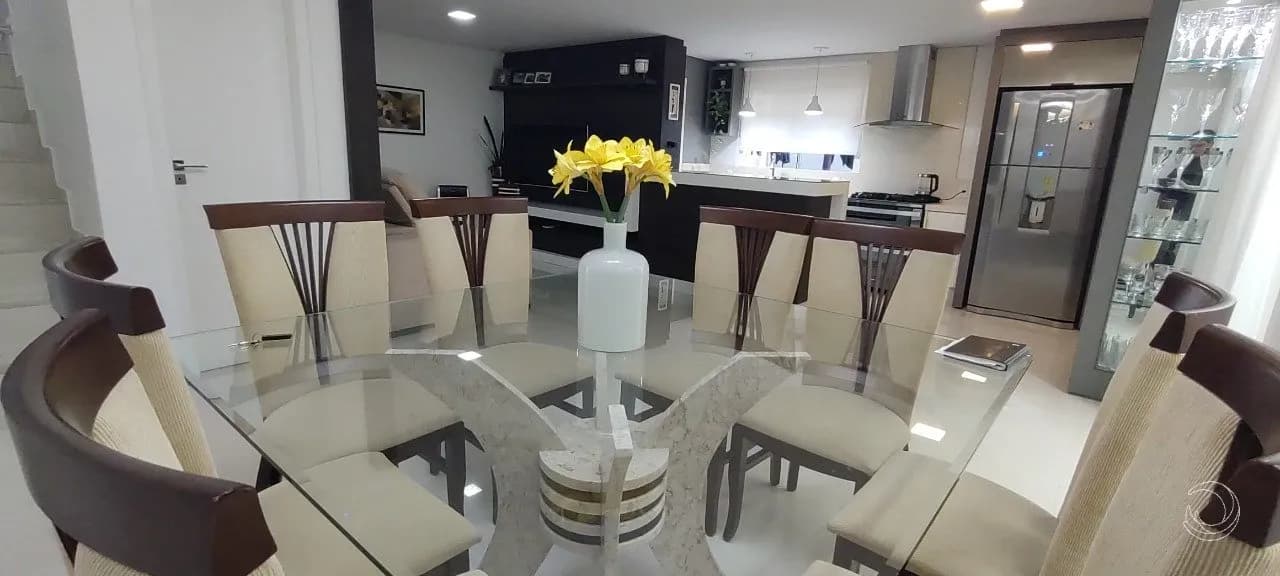 Casa para venda com 5 dormitórios em Balneário com 430 m² — foto 5