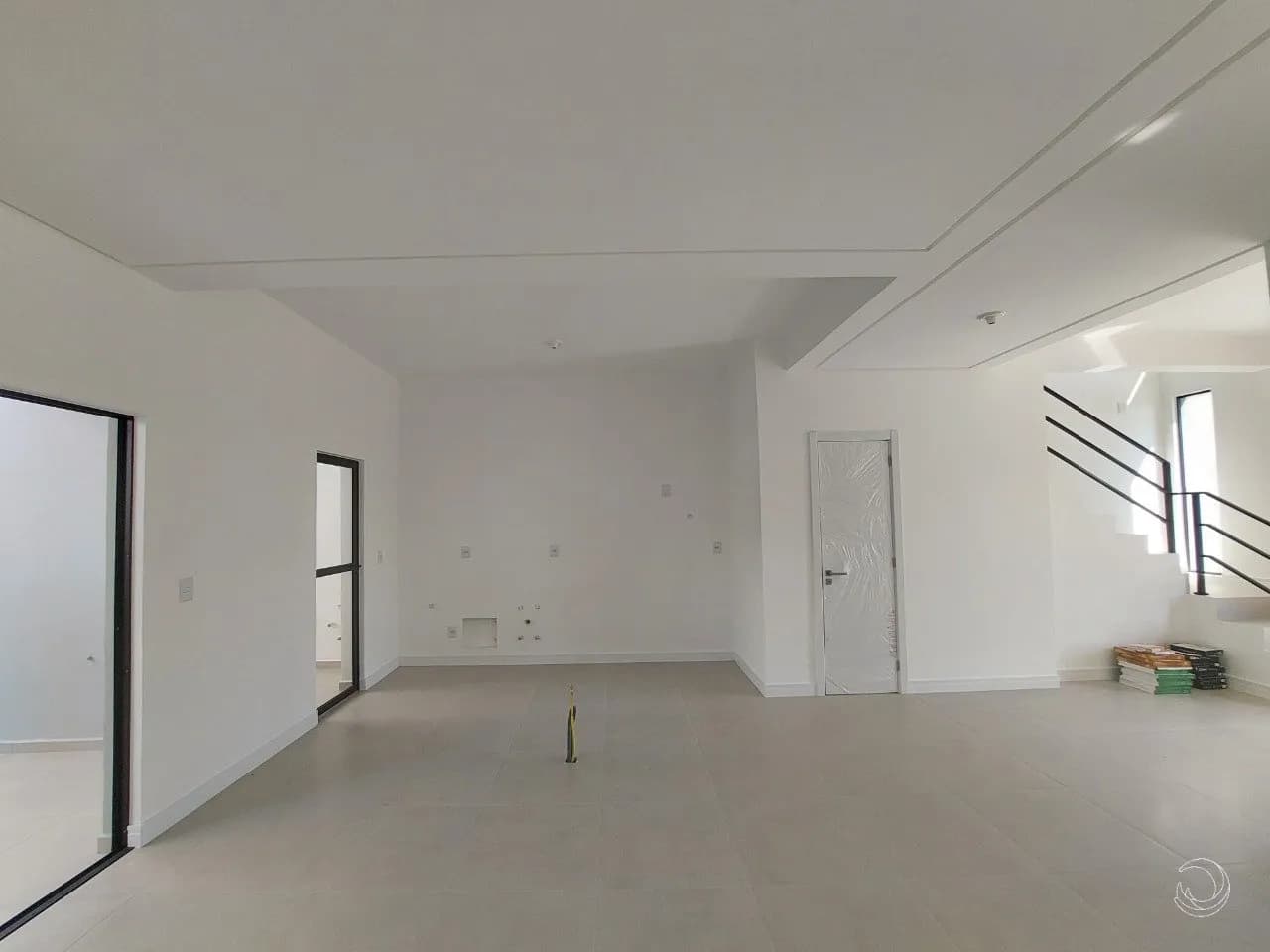 Casa para venda com 3 dormitórios em Ribeirão da Ilha com 140 m² — foto 3