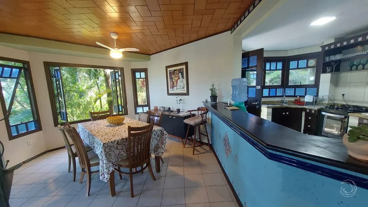 Hotel/pousada para venda em Praia Mole com 2640 m² — foto 4