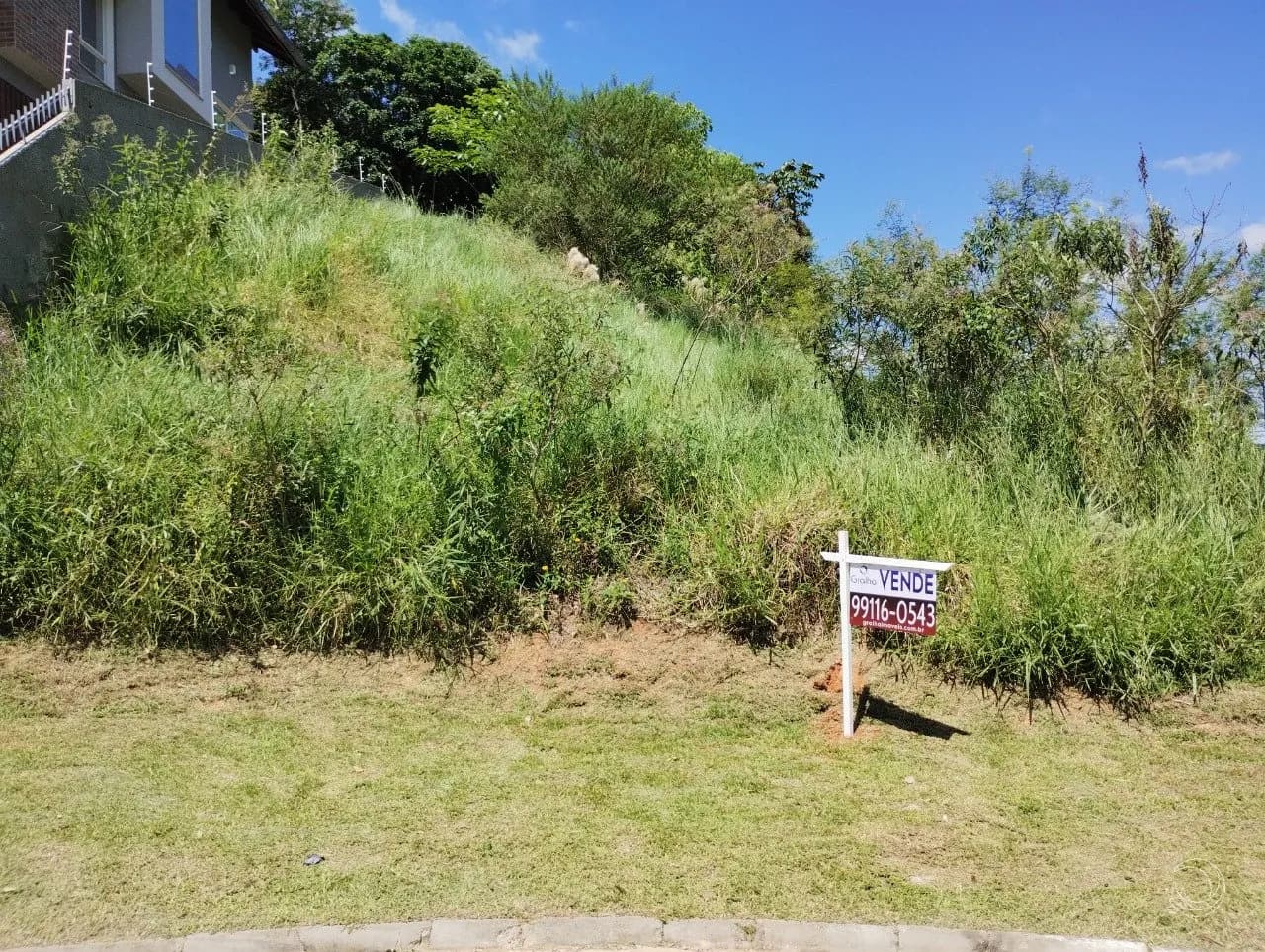 Terreno para venda em Pedra Branca com 369 m² — foto principal