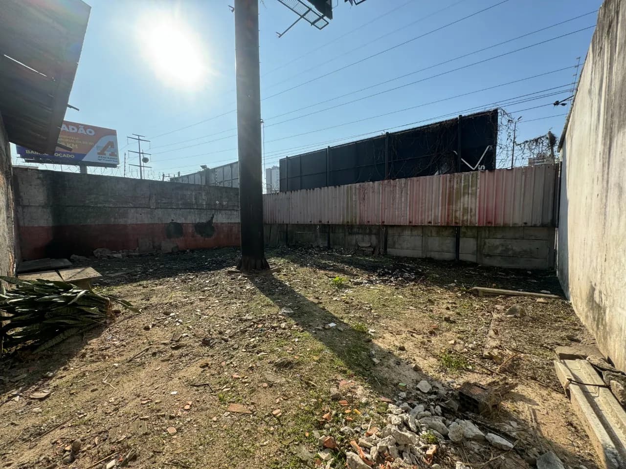 Terreno para venda em Campinas com 360 m² — foto principal