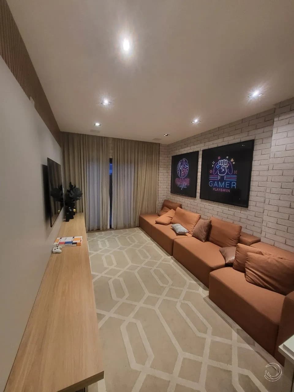 Apartamento para venda com 3 dormitórios em Meia Praia com 131 m² — foto 4