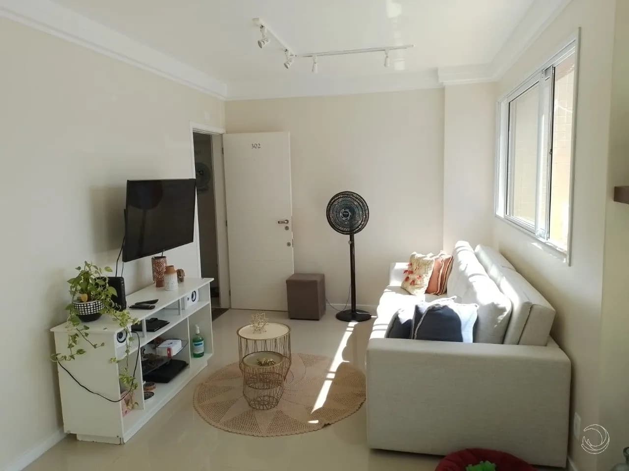 Apartamento para venda com 2 dormitórios em Pântano Do Sul com 95 m² — foto principal