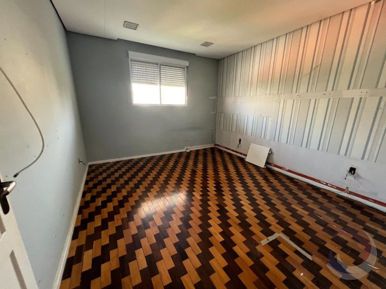 Casa comercial para venda em Centro com 100 m² — foto 2