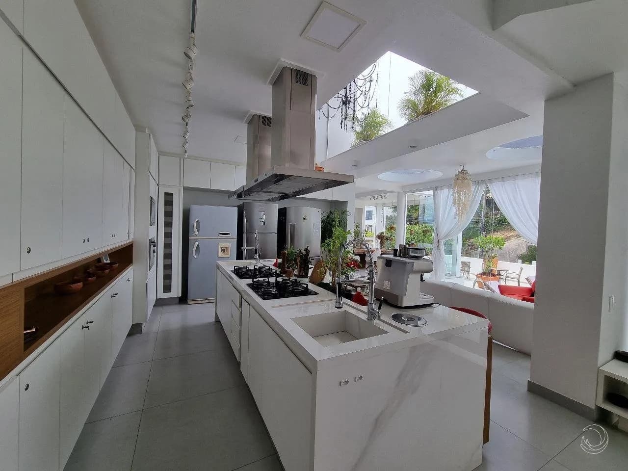 Casa para venda com 8 dormitórios em Agronômica com 370 m² — foto 3
