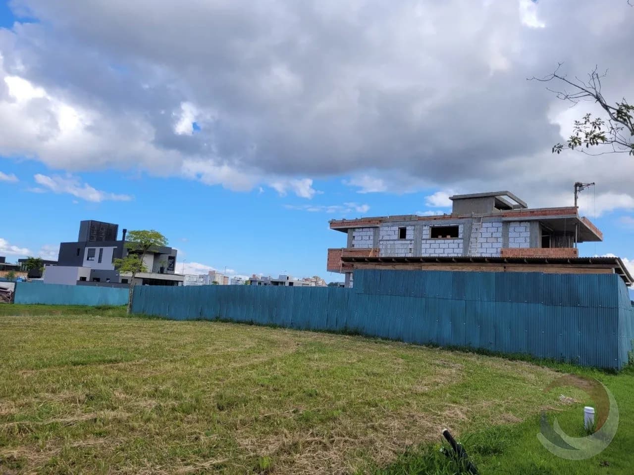 Terreno para venda em Pedra Branca com 300 m² — foto principal