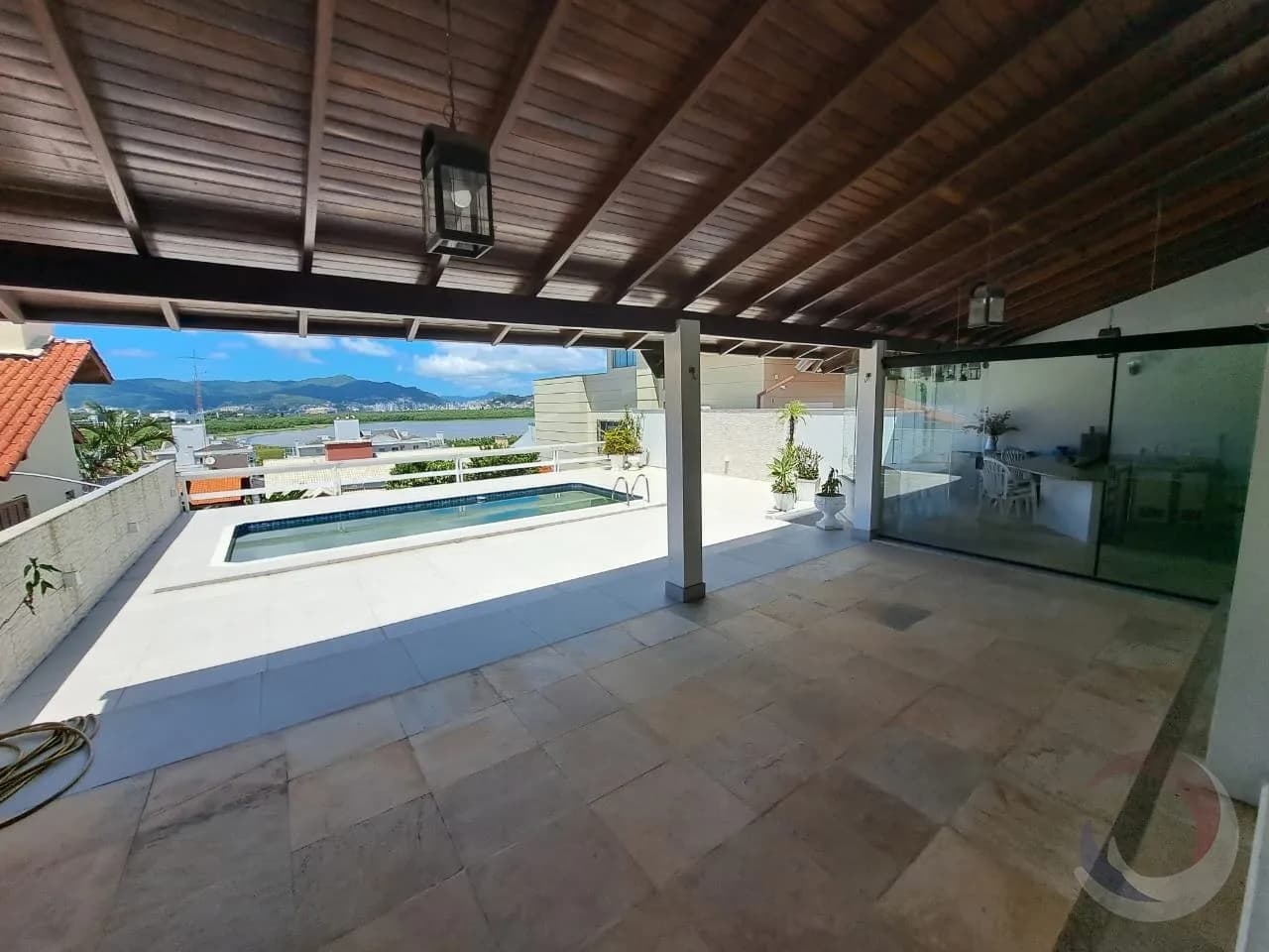 Casa para venda com 5 dormitórios em Joao Paulo com 382 m² — foto principal