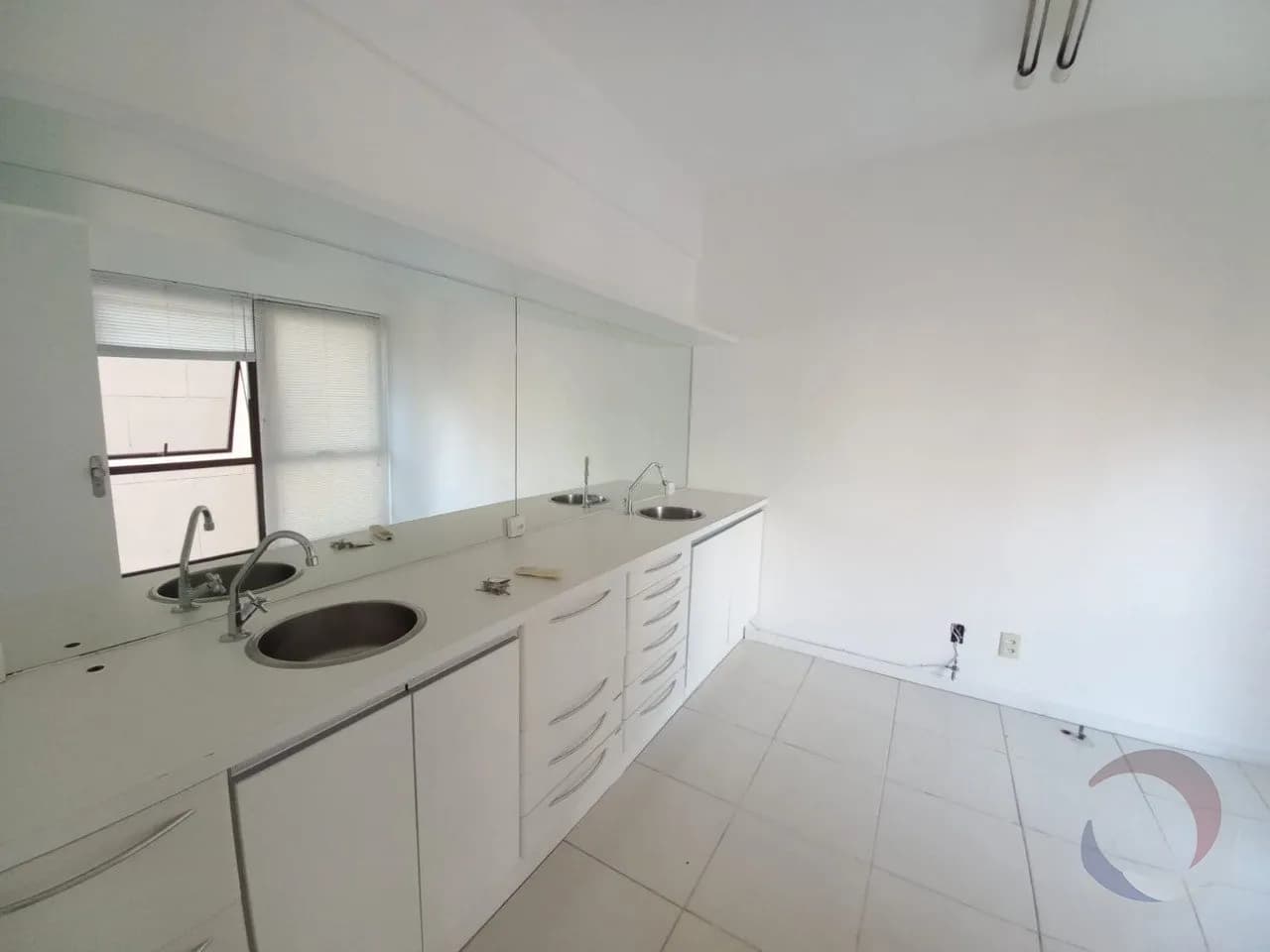 Sala comercial para venda em Centro com 22 m² — foto 3