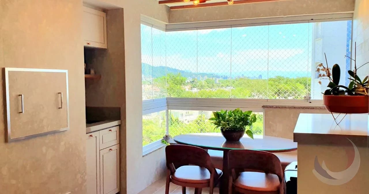 Apartamento para venda com 3 dormitórios em Itacorubi com 106 m² — foto principal
