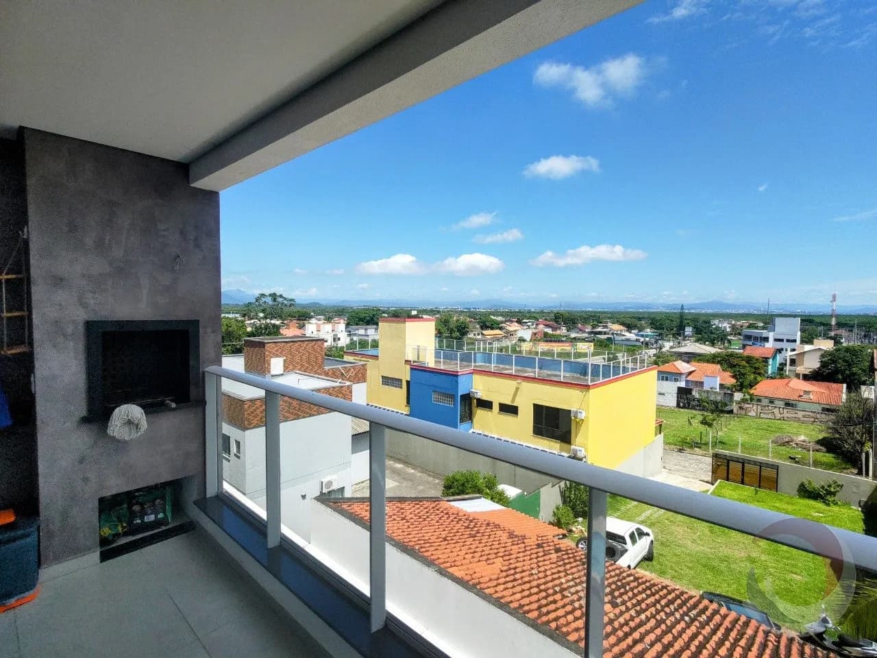 Apartamento para venda com 3 dormitórios em Campeche com 114 m² — foto 2