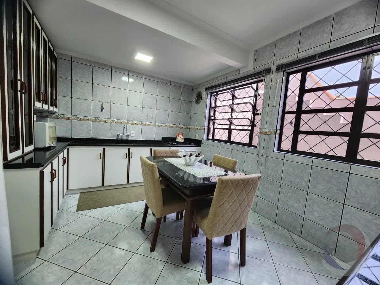 Casa para venda com 3 dormitórios em Centro com 207 m² — foto 4