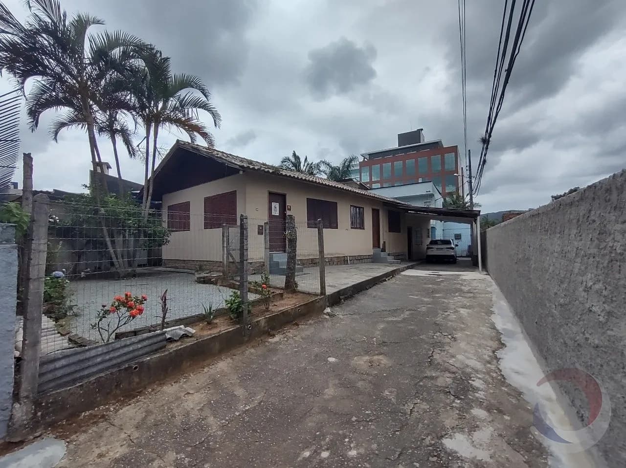 Terreno para venda em Trindade com 621 m² — foto principal