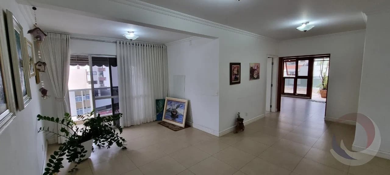 Cobertura para venda com 3 dormitórios em Coqueiros com 219 m² — foto principal