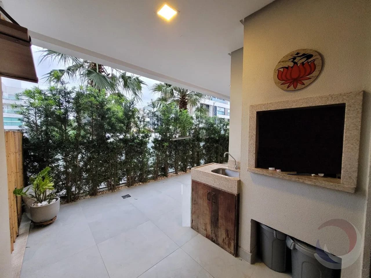 Apartamento para venda com 2 dormitórios em Novo Campeche com 97 m²