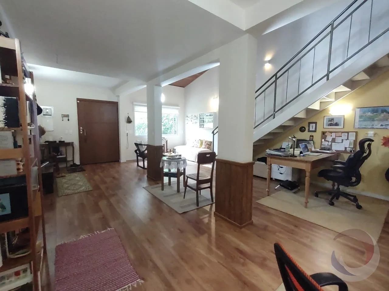 Casa para venda com 2 dormitórios em Sambaqui com 226 m² — foto 2