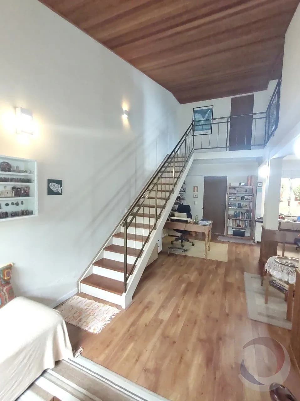 Casa para venda com 2 dormitórios em Sambaqui com 226 m² — foto 5
