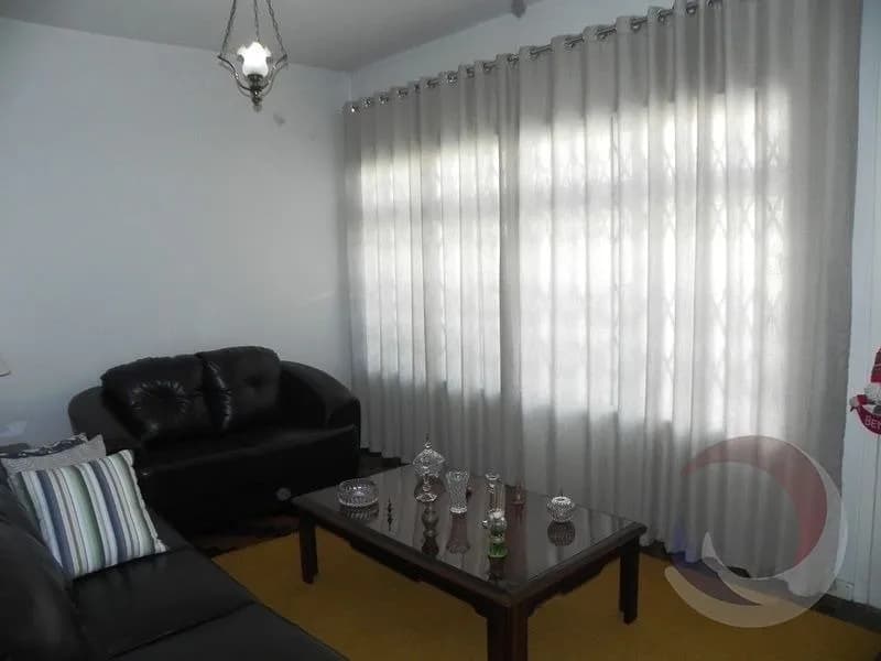 Casa para venda com 6 dormitórios em Balneário Do Estreito com 196 m²