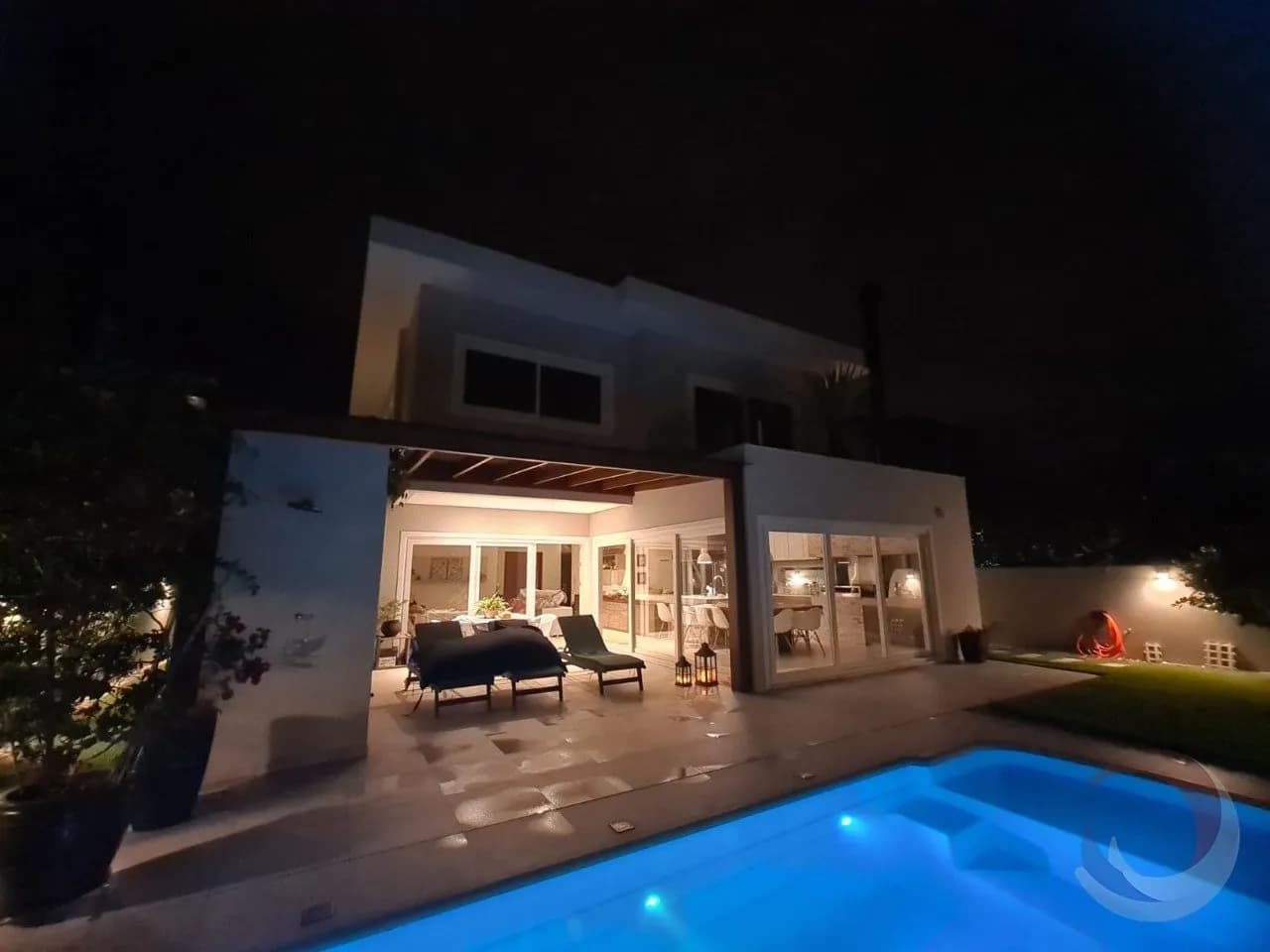 Casa para venda com 4 dormitórios em Rio Tavares com 303 m² — foto 2