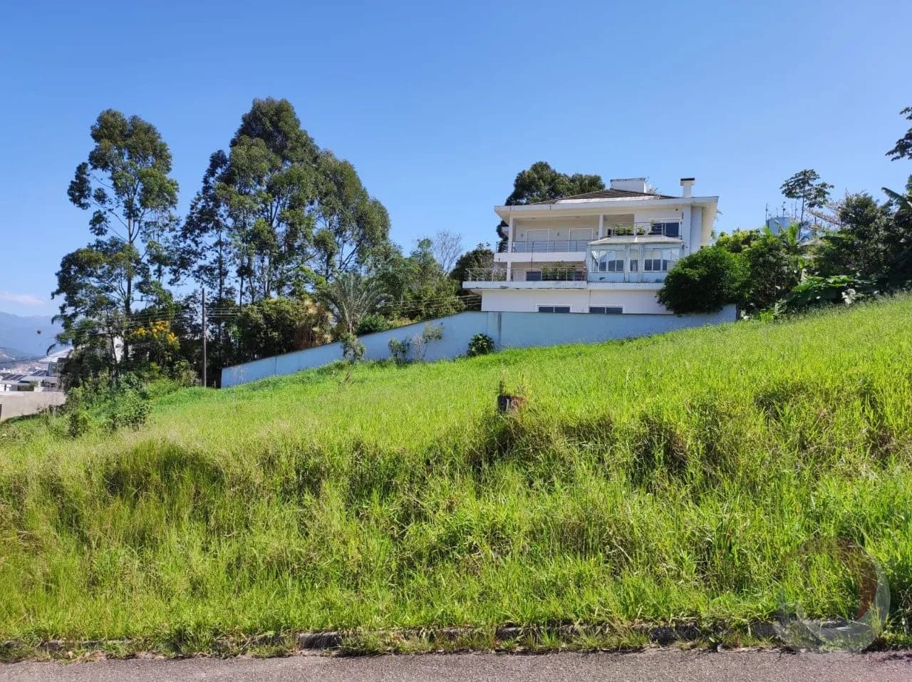 Terreno para venda em Pedra Branca com 360 m² — foto principal