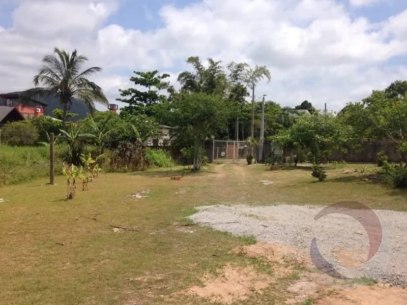 Terreno para venda em Rio Tavares com 24364 m² — foto principal
