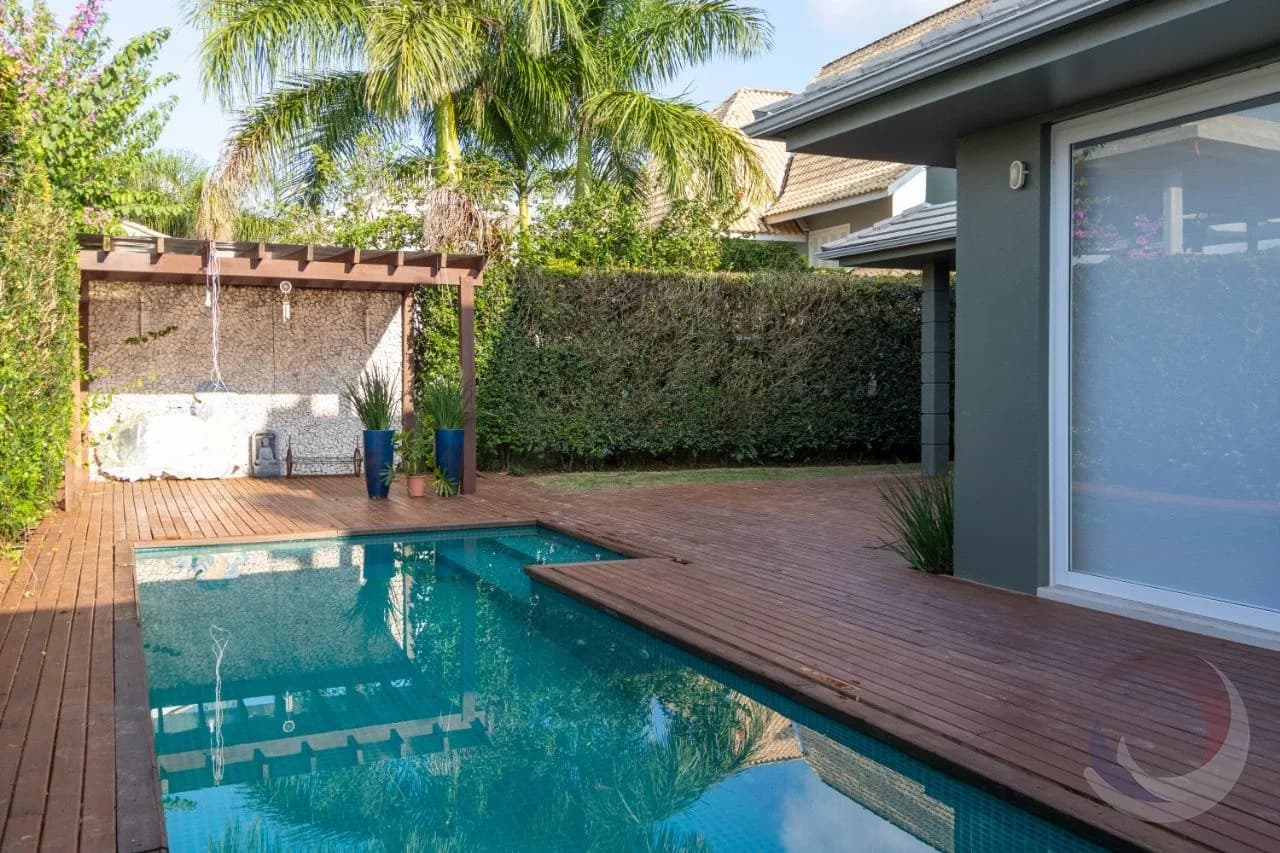 Casa para venda com 5 dormitórios em Jurerê Internacional com 370 m² — foto principal