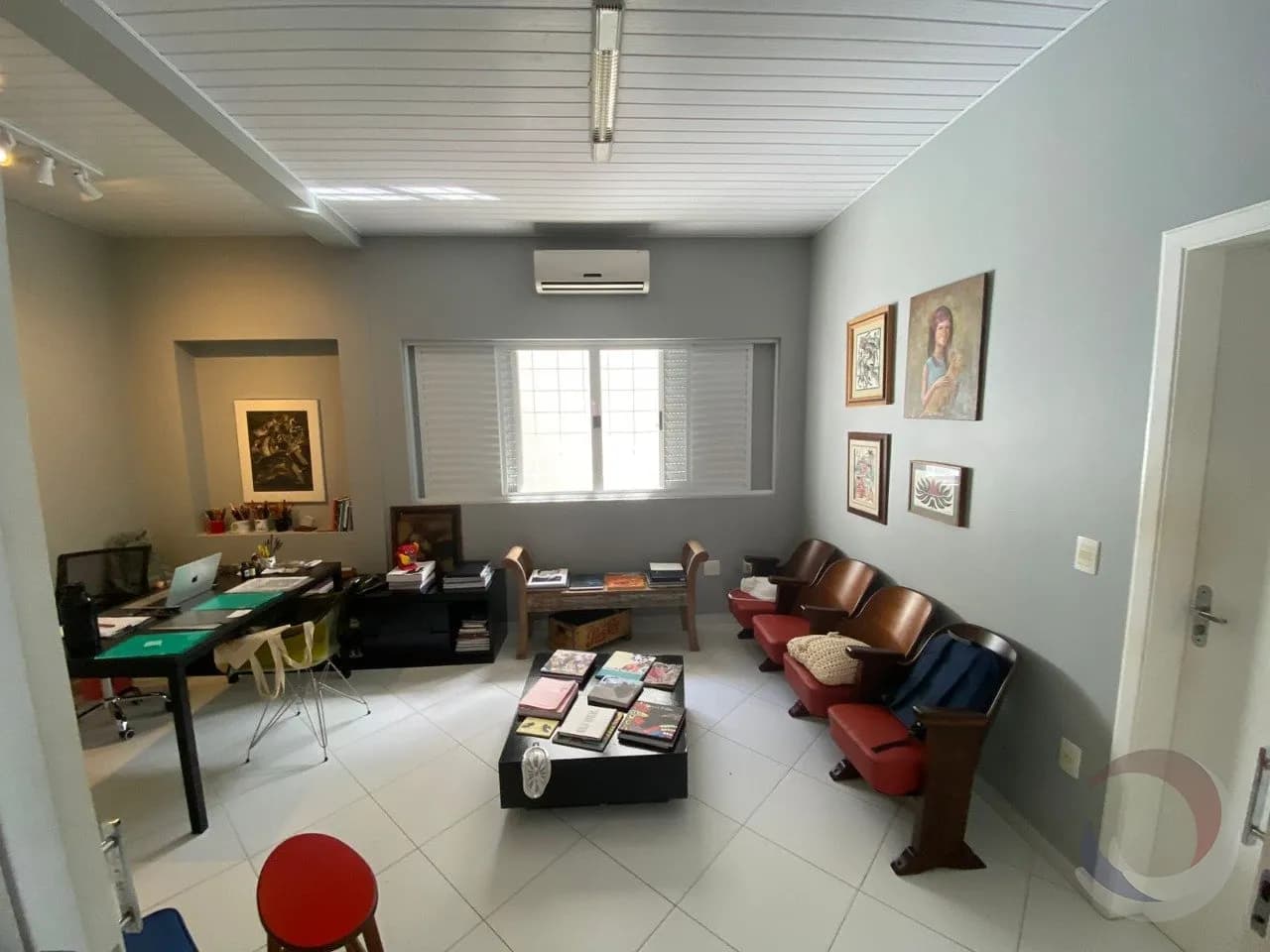 Casa comercial para venda em Agronômica com 104 m²