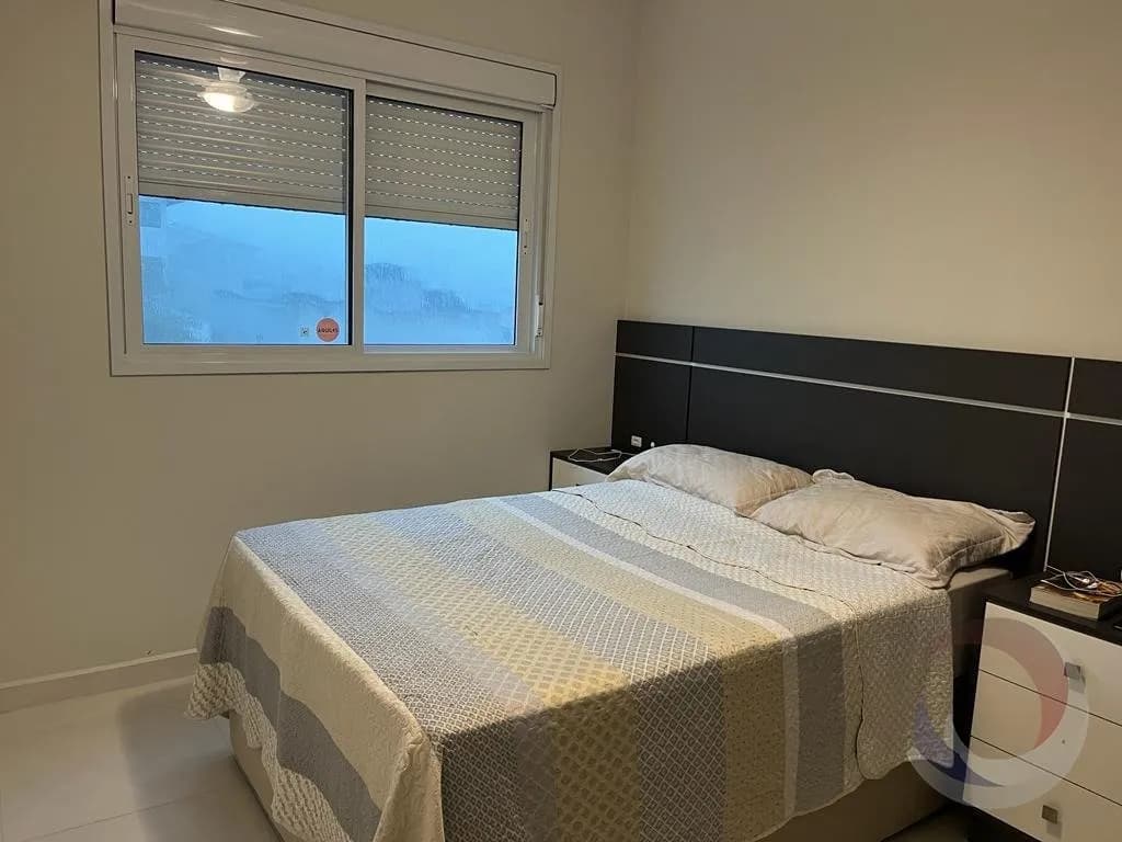 Apartamento para venda com 2 dormitórios em Carvoeira com 65 m² — foto 4