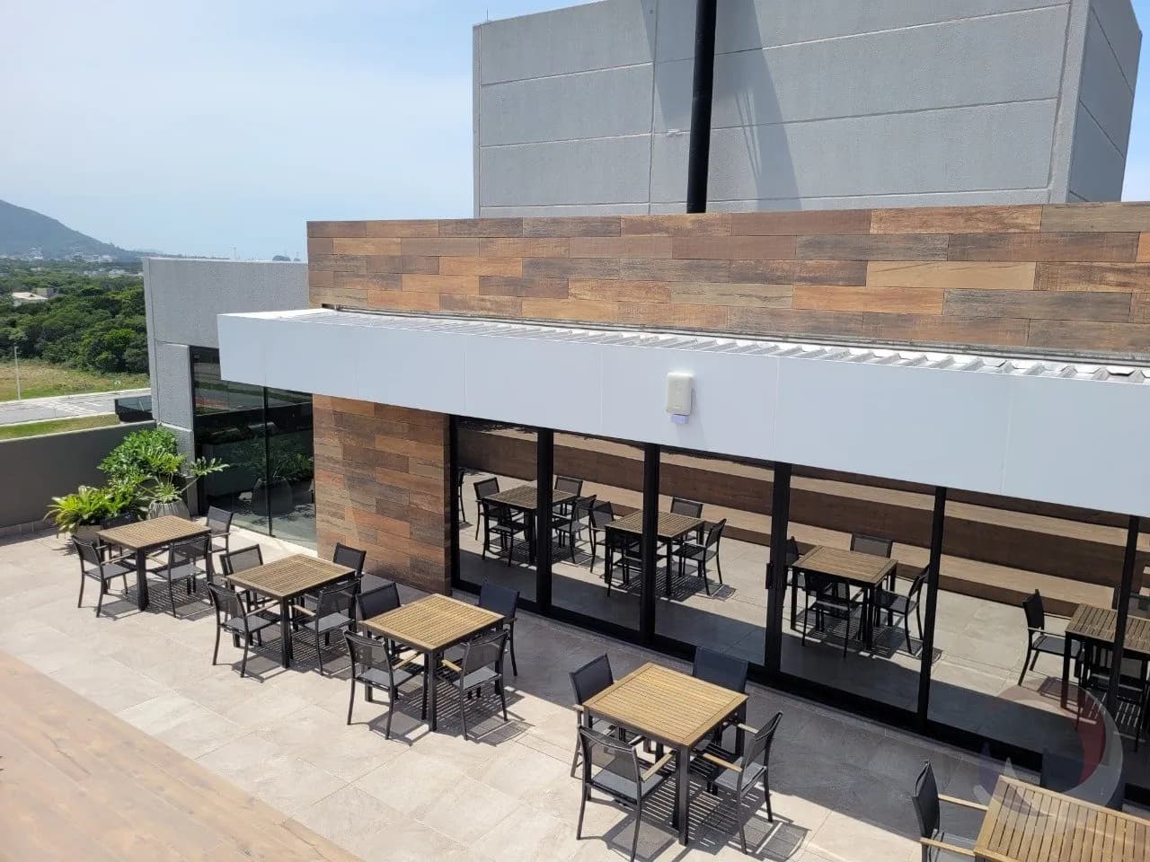 Estúdio para venda com 1 dormitório, em Campeche com 38 m² — foto 2