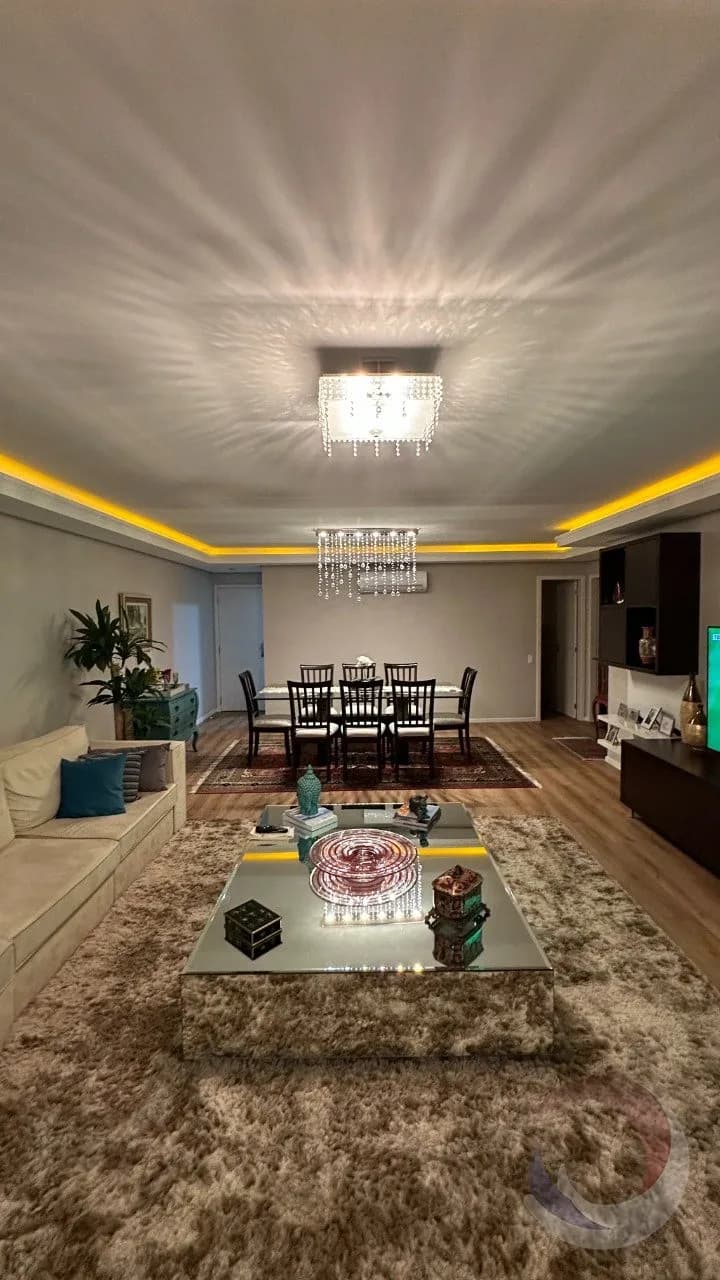Apartamento para venda com 3 dormitórios em Agronômica com 145 m² — foto 3