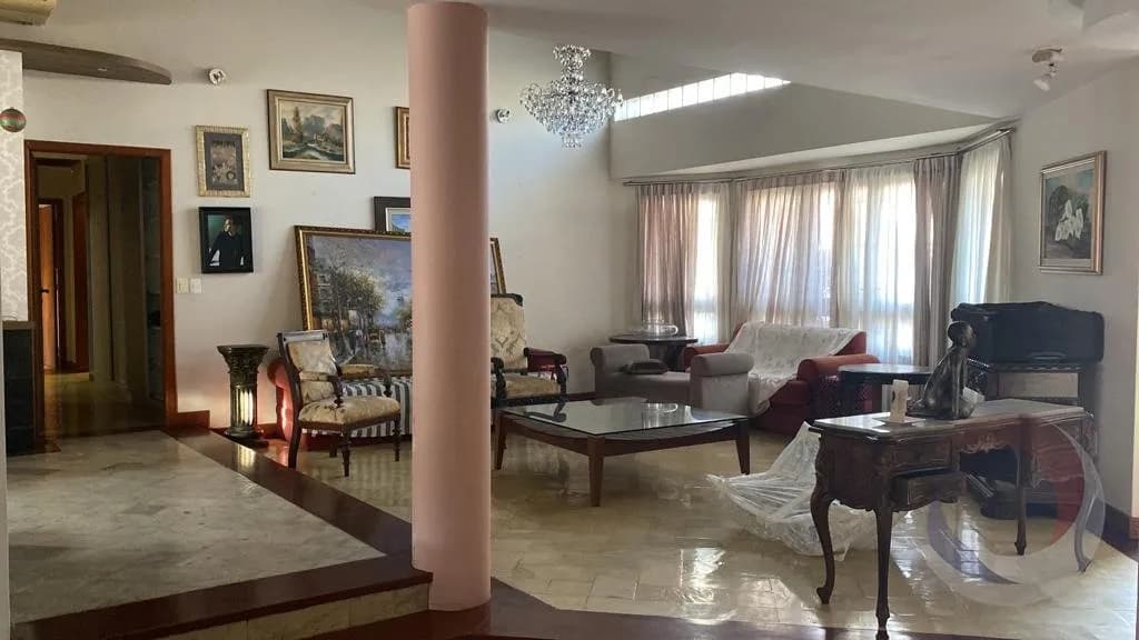 Casa para venda com 6 dormitórios em Santa Mônica com 150 m²