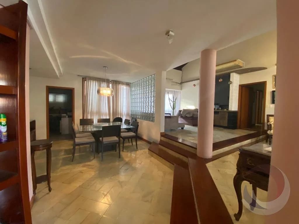 Casa para venda com 6 dormitórios em Santa Mônica com 150 m² — foto 3