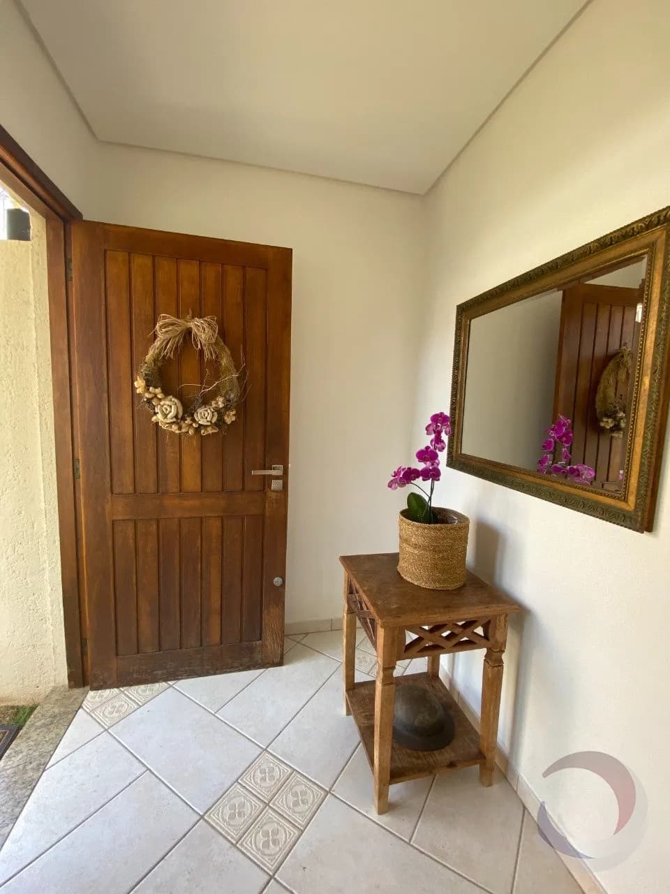 Casa para venda com 3 dormitórios em Novo Campeche com 270 m² — foto 2