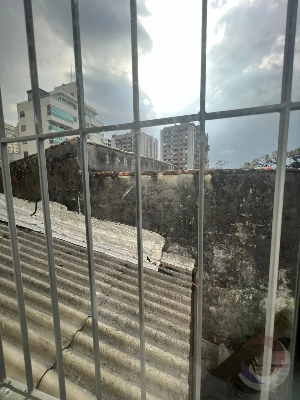 Casa para venda com 3 dormitórios em Agronômica com 105 m² — foto 2