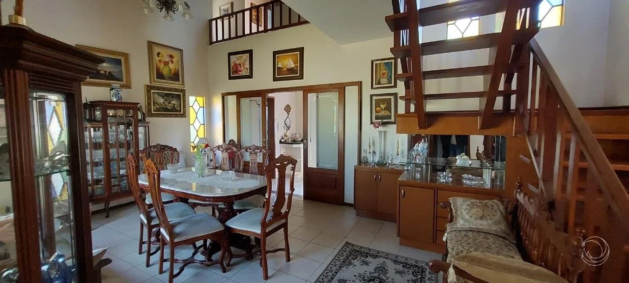 Casa para venda com 5 dormitórios em Coqueiros com 249 m² — foto 3