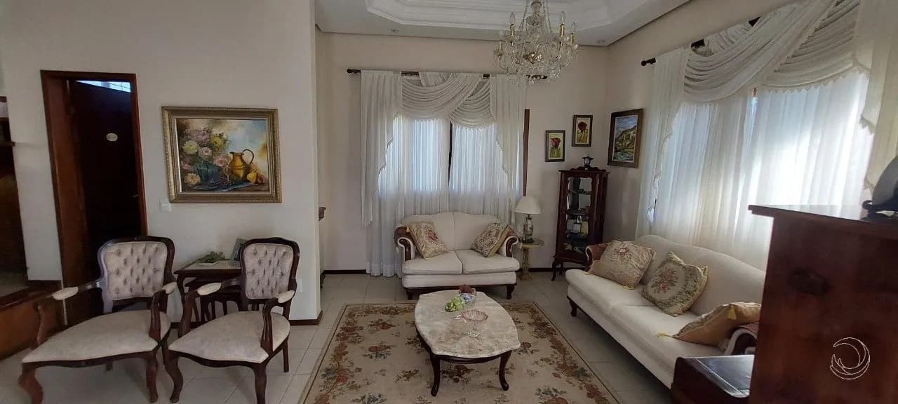 Casa para venda com 5 dormitórios em Coqueiros com 249 m² — foto 5
