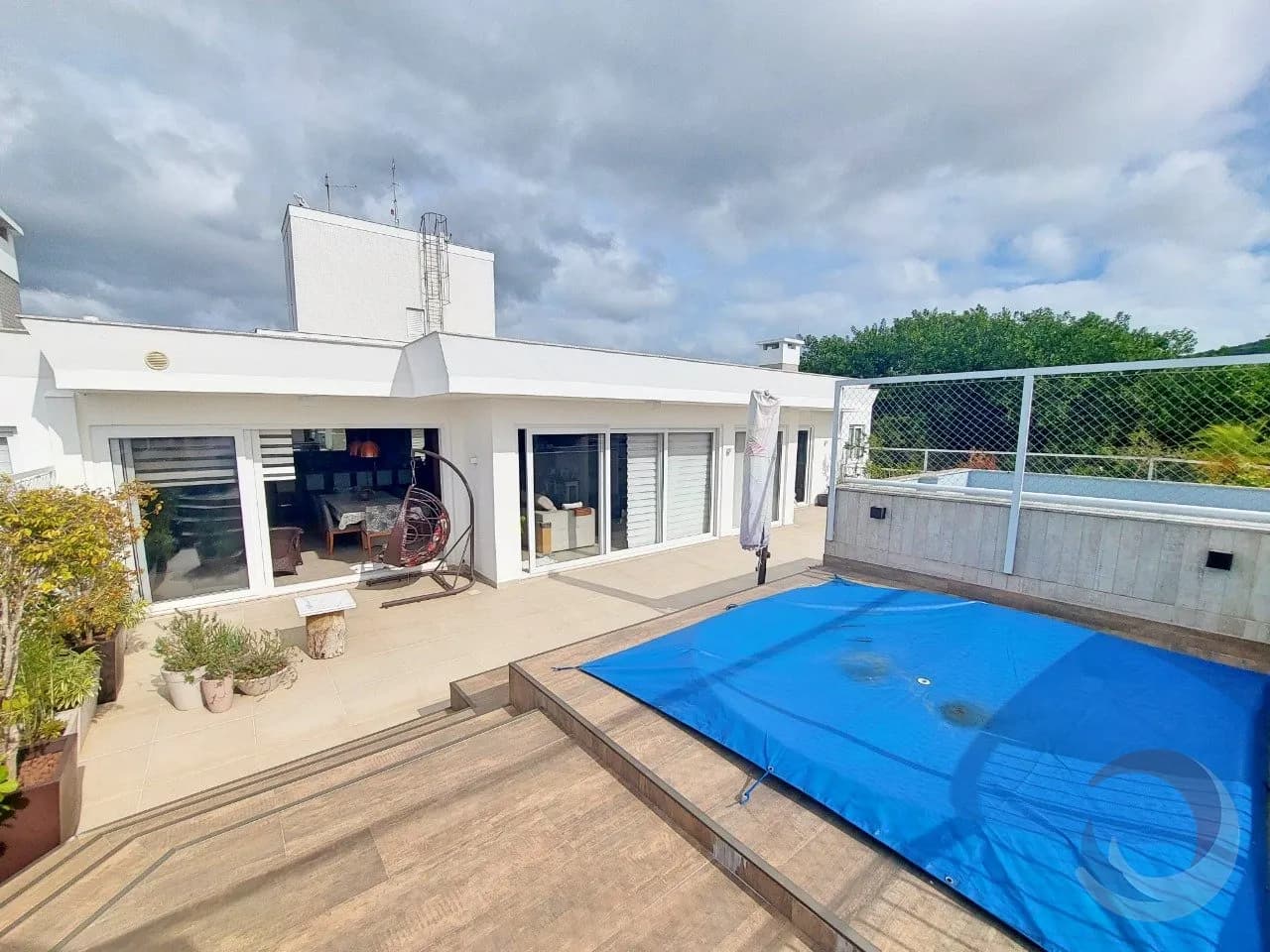 Cobertura para venda com 4 dormitórios em Campeche com 339 m² — foto 2