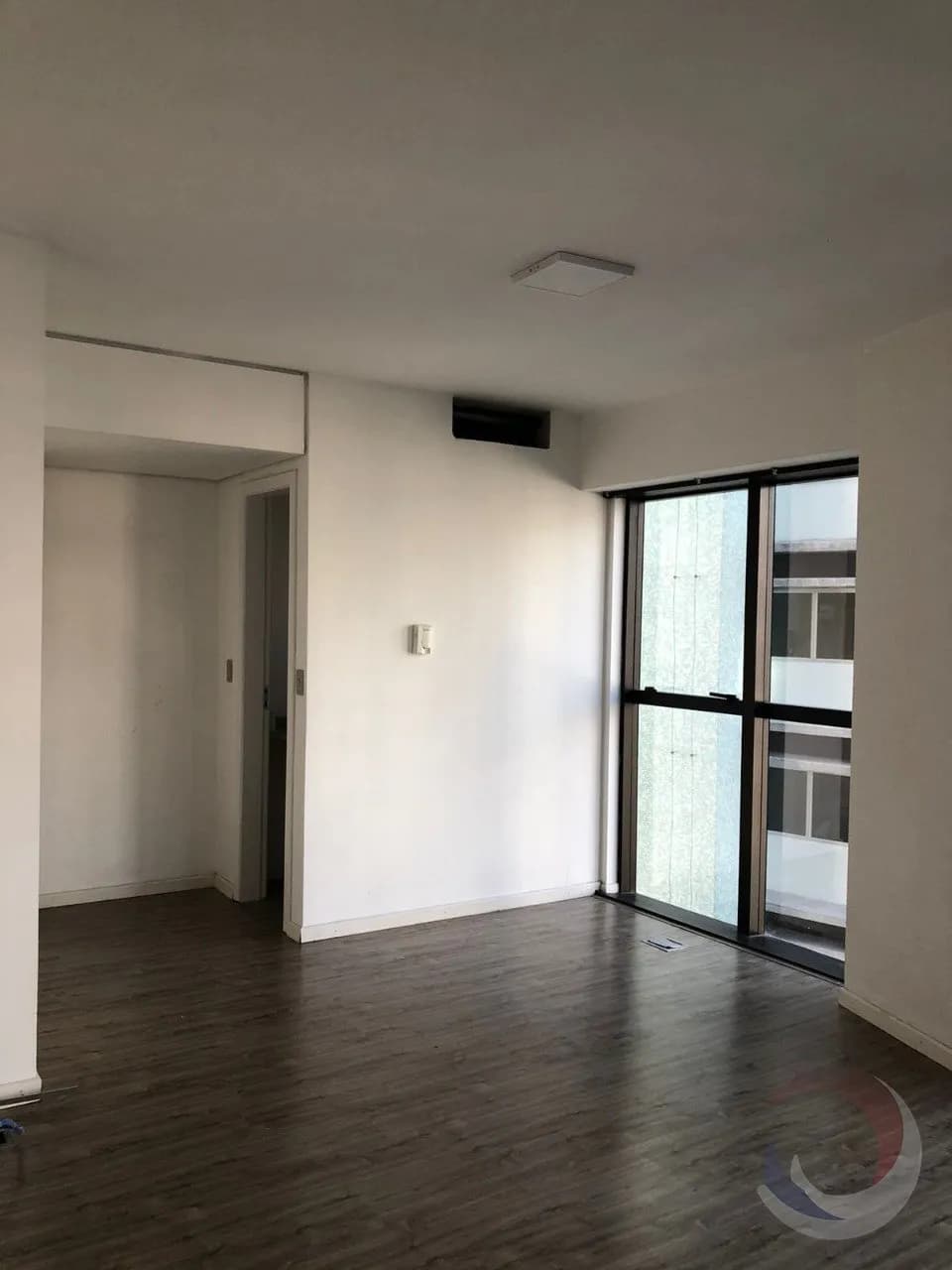 Sala comercial para venda em Centro com 32 m² — foto 2