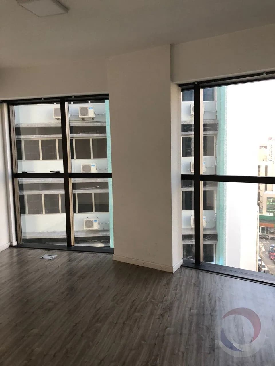 Sala comercial para venda em Centro com 32 m² — foto 5