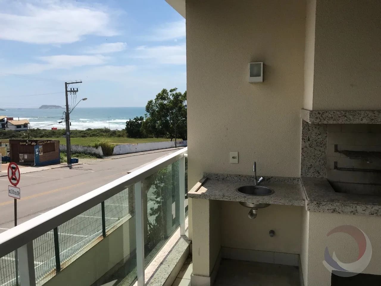 Apartamento para venda com 2 dormitórios em Santinho com 98 m² — foto 4