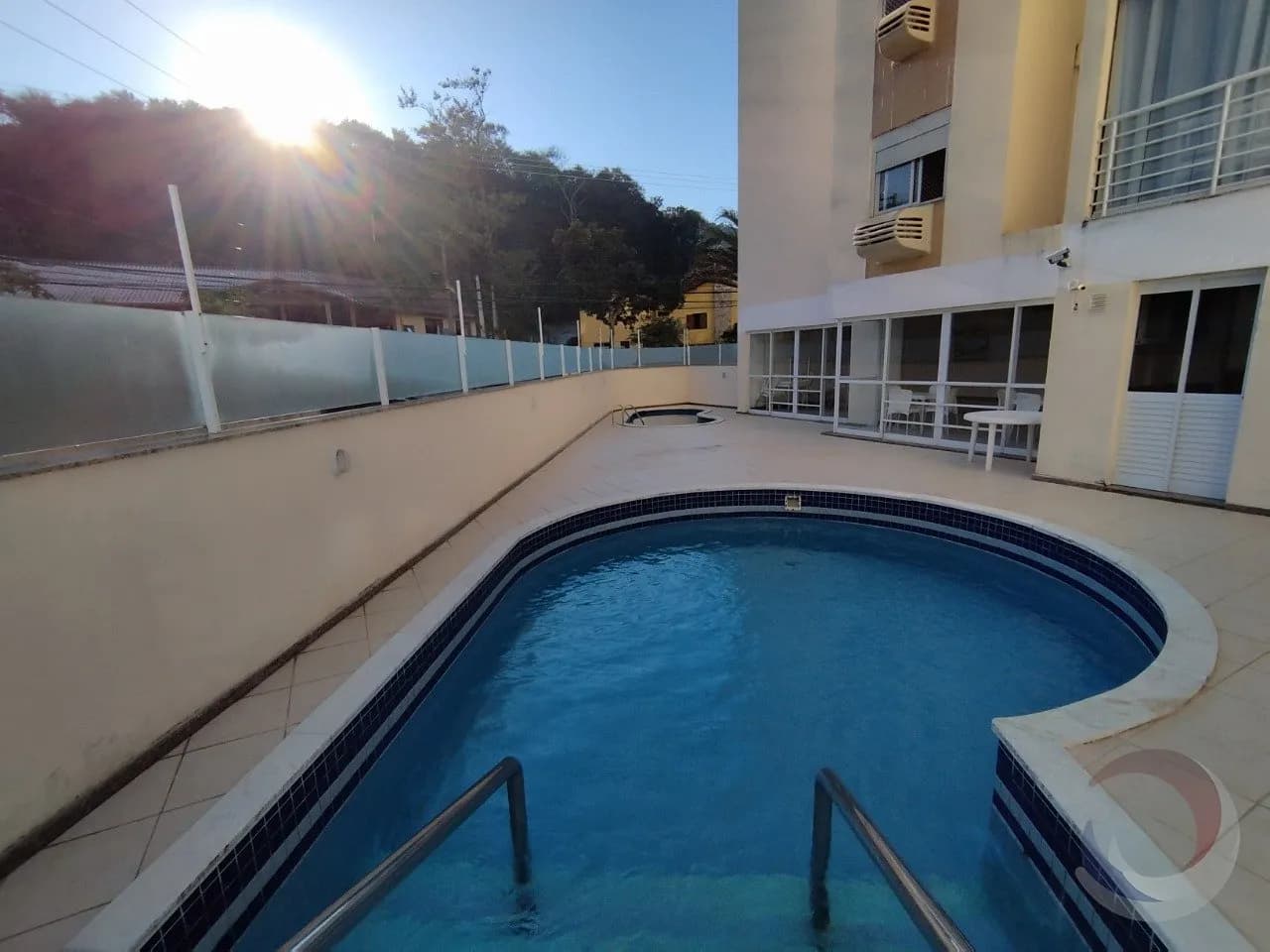 Apartamento para venda com 3 dormitórios em Itacorubi com 90 m² — foto principal