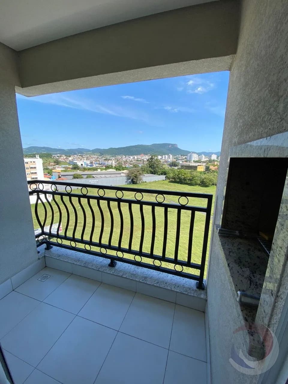 Apartamento para venda com 2 dormitórios em Centro com 58 m² — foto 4