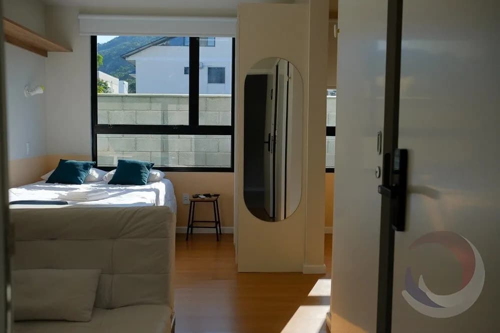 Apartamento para venda com 1 dormitório, em Cachoeira Do Bom Jesus com 23 m² — foto principal