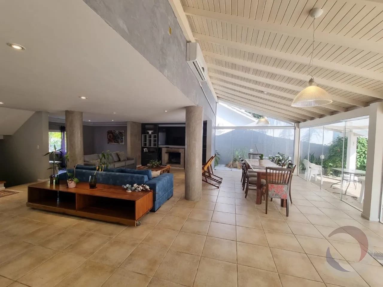 Casa para venda com 4 dormitórios em Lagoa Da Conceição com 350 m² — foto 2
